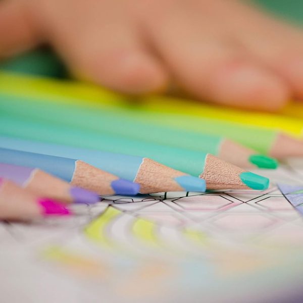 Colores Kores Triangulares Pasteles x12 - Imagen 3