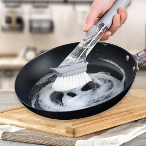cepillo para limpiar platos y ollas