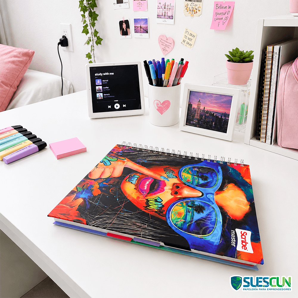 Agenda 5 Materias Femenino Scribe