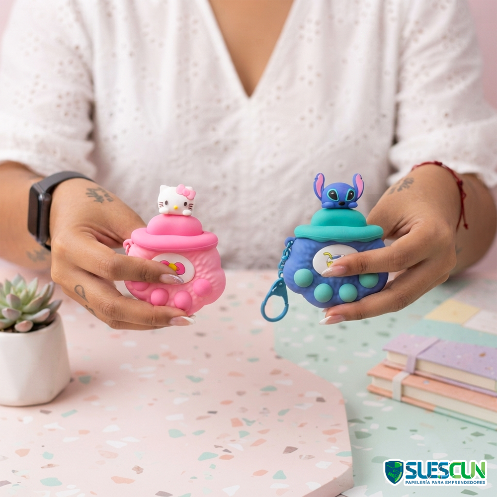 Llaveros Squishy Paticas Kawaii